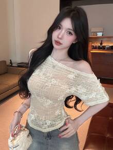 DAZY 女款夏季鏤空紋理蕾絲鉤編短袖T恤，休閒度假街頭風，不對稱領口，海灘度假 - 米色 - 查看 8