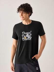 Strevion TOM & JERRY Men's Minimalist Cat & Mouse Graphic Print Round Neck Short Sleeve T-Shirt, Summer - Black - View 4
