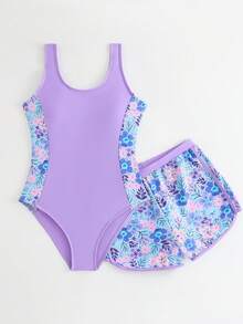 SHEIN 青少年女孩 2 件組泳裝套裝，字母塗鴉印花隨機拼接式一件式泳衣與運動風男孩短褲，時尚休閒優雅華麗淑女風，適合游泳、度假、夏季 - 淡紫色 - 查看 3