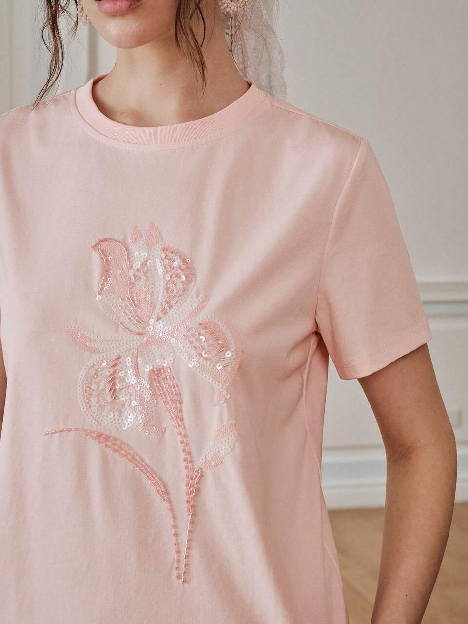 Camiseta de punto de manga corta rosa con bordado de lentejuelas & cuentas para mujer, nueva primavera/verano