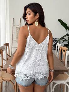 SHEIN VCAY 大码女式花卉蕾丝吊带背心 - 彩色 - 查看 2