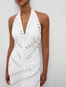 Maija Women's Long A-Line Halter Neck V-Neck Sleeveless Waist-Defining Fitted A-Line Vacation Dress - White - View 7