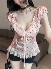 DAZY 春夏鏤空蕾絲拼接圓點滿版印花粉色套頭上衣 蝴蝶結繫帶優雅短袖女款襯衫 適合婚禮宴會 - 粉色 - 查看 9