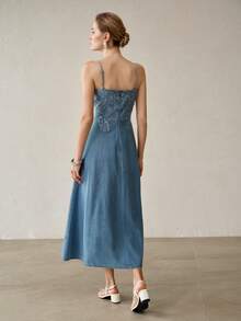 MOTF PREMIUM WOMEN'S CONTRAST LACE WAIST-CINCHED SPAGHETTI STRAP DENIM DRESS - Light Wash - View 4