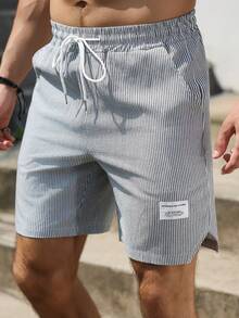 Manfinity Homme 新款春季男士户外运动休闲短裤，侧边口袋，抽绳腰带，宽松版型，适合健身、户外活动和日常休闲穿着，是男士生日礼物的理想之选。 - 灰色 - 查看 4