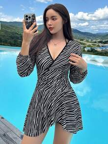 DAZY 女款長袖條紋裝飾掛脖綁帶露背連身衣 - 彩色 - 查看 4