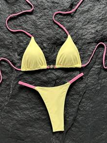 Swim Mod 女款春夏新款防曬金屬裝飾純色V領掛脖露背三角比基尼上衣性感丁字褲比基尼下裝2件式泳衣套裝 - 黃色 - 查看 6
