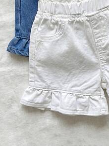 SHEIN 2件套女婴夏季休闲波西米亚风蓝白牛仔宽松短裤套装，适合女婴春夏日常穿着、街头风、节日、派对、海滩、生日、乡村风、毕业典礼、休闲、暑假等场合。 - 藍白色 - 查看 5