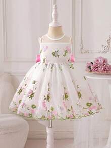 SHEIN Glamorique Kids 女嬰粉色花卉刺繡網紗緞面露背蝴蝶結裝飾派對洋裝，適合生日、婚禮、宴會、度假，女嬰派對洋裝幼童粉色洋裝 - 粉色 - 查看 3
