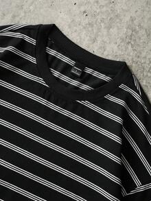 PAVTROS Men's Plus Size Casual Striped Short Loose Fit T-Shirt, Versatile Everyday Striped T-Shirt - Black and White - View 4