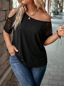 EMERY ROSE Camiseta de talla grande para mujer, nueva para primavera/verano, con diseño de escote asimétrico y ribete de encaje, casual y versátil - Negro - Ver 6