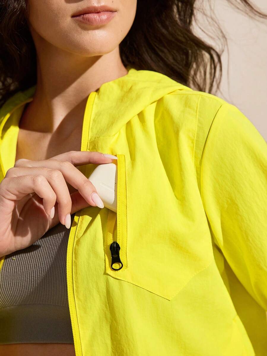 SHEIN Ciela Rowan 女款素色連帽戶外防風外套 - 黃色 - 查看 1