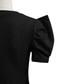 Editum Blusa roja de cuello redondo con mangas de pétalo - Negro - Ver 5