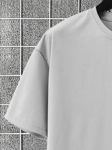 Manfinity Homme Men's Solid Color Dropped Shoulder Crew Neck T-Shirt And Drawstring Pocket Knee Length Shorts Set - Light Grey - View 4