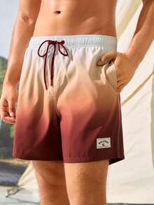 Manfinity VDAYZ Pantalones cortos de playa para hombre con cintura de cordón, color degradado y bolsillos, para vacaciones - Óxido marrón - Ver 2