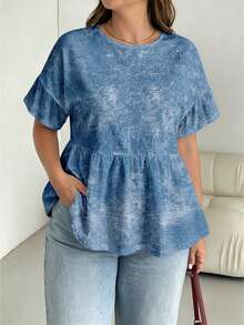 SHEIN Essnce Textured Print Plus Size Women's Round Neck Ruffle Short Sleeve Summer Blouse - White - View 5
