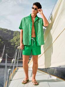 Manfinity VDAYZ Men's Vacation Striped Short Sleeve Single-Breasted Shirt And Shorts Beach Set, Holiday - Green - View 2