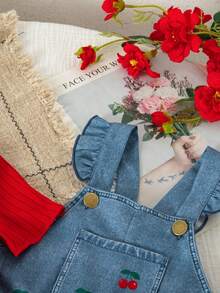 SHEIN Vintaside Kids 2件套女童休闲可爱纯色短袖上衣和花卉刺绣牛仔背带裤套装，适合春夏日常穿着 - 紅色 - 查看 5