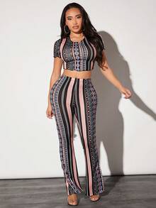 SHEIN SXY Conjunto De Top Corto Con Dobladillo Ondulado Y Pantalones Anchos Con Estampado Completo - Rosa vieja - Ver 4