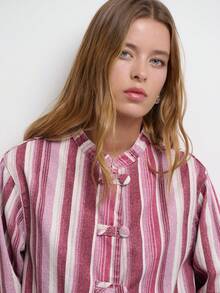 Nöista Printed Denim Jacket, Detail Buttons Down For Day-To-Night, Autumn,Winter, Vacation, Everyday Look - Purple - View 6