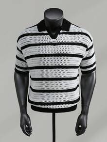 Manfinity LEGND 男士拼色條紋 Polo 領針織短袖上衣，適合日常穿著 - 黑與白 - 查看 2