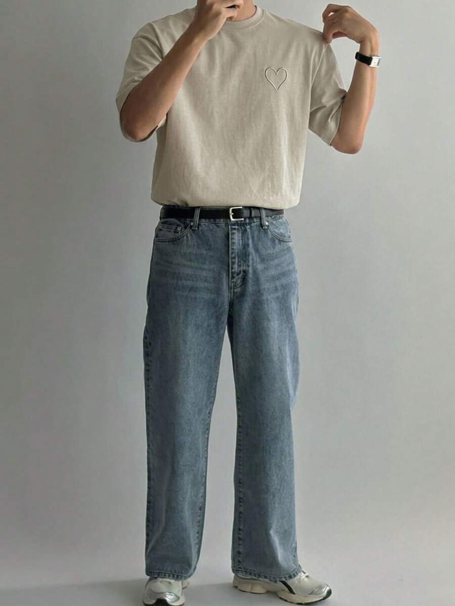DAZY 男士夏季心形刺繡卡其色圓領短袖T恤 - 卡其色 - 查看 1