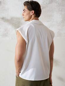 TONEVAULT Men's Pleated Loose Pocket Sleeveless Shirt - White - View 2