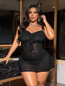NU&NOW Abito nero da donna taglie forti primavera/estate in pizzo nero sexy con trafori, stile avanguardista francese casual, giovanile, elegante, alla moda, versatile e confortevole, intimo nero, outfit sexy da donna per occasioni sociali e vacanze, bustier nero aderente, abito formale nero da donna, gonna formale, capospalla, top sexy da donna giovanile ed elegante con patchwork, outfit sexy da vacanza, top nero da social, tuta nera, bustier nero aderente di alta gamma, trasparente, con spalle scoperte, slim fit, intimo tinta unita - nero - Visualizzare 2