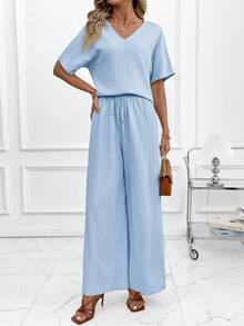 SHEIN Clasi 女款優雅簡約休閒V領上衣寬腿褲葉子印花兩件套度假淺藍色夏季 - 淺藍色 - 查看 4