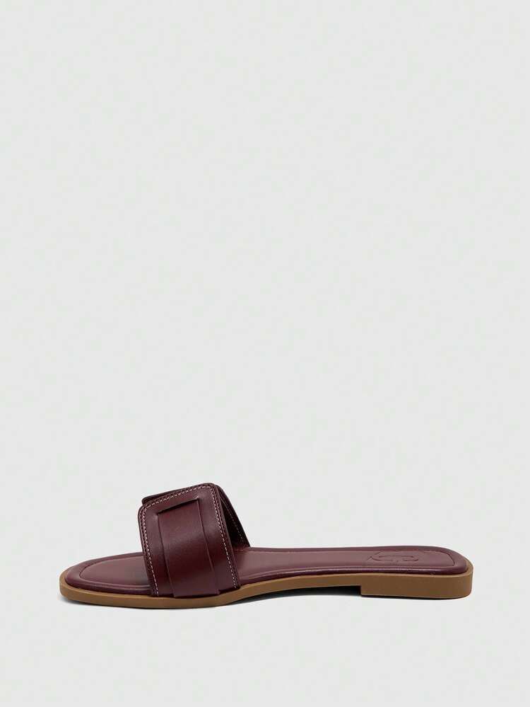 CUCCOO BIZCHIC Summer New Burgundy Beach Vacation Casual Ladies Flat Sandals