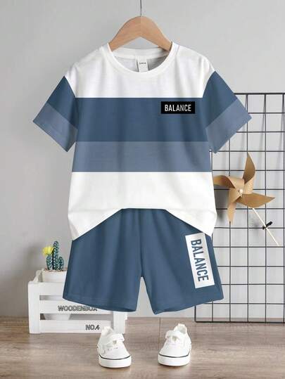 Young Boy Casual Simple Short Sleeve Crew Neck T-Shirt And Shorts Set Suitable For Summer, Classic Cool Square Split Pattern Print, Cool Exquisite Small Logo Text Pattern Print