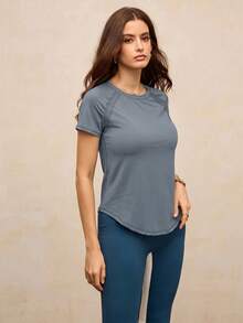 Activina Women's Solid Color Round Neck Mesh Patchwork Raglan Sleeve Waist-Defining Slimming Sports T-Shirt - Blue - View 4