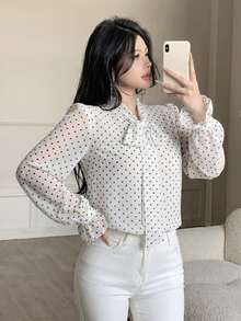 Modelyn 法式溫柔風蝴蝶結長袖秋季顯瘦優雅粉色女款襯衫 - 黑與白 - 查看 6