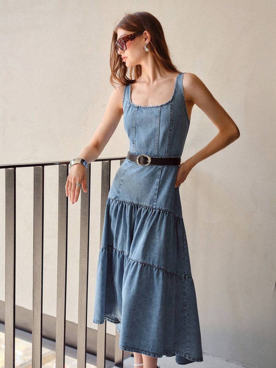 SPRING/SUMMER WOMEN'S U-NECK TIERED TENCEL DENIM CASUAL DATE MID-LENGTH DRESS