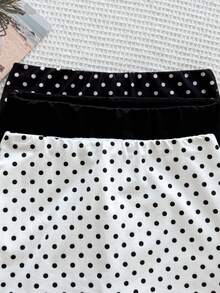 SHEIN 青少年女孩3件組裙裝套裝，白色波點裙附內建內搭褲、黑色波點裙及純黑色針織迷你裙附安全短褲 - 黑與白 - 查看 6