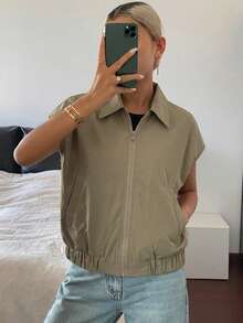 DAZY 女款翻領無袖短版街頭休閒背心式薄外套 - 卡其色 - 查看 3