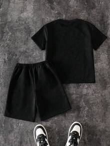 2pcs Tween Boys Simple Fashion High Street Snowflake Pattern Crew Neck Pullover Knit T-Shirt And Shorts Set, Graphic Print Streetwear Style, Comfortable Fabric, Fit, Spring/Summer New Arrival, Suitable For Multiple Seasons And Occasions - Black - View 2