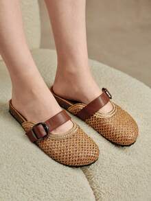 brown yarn