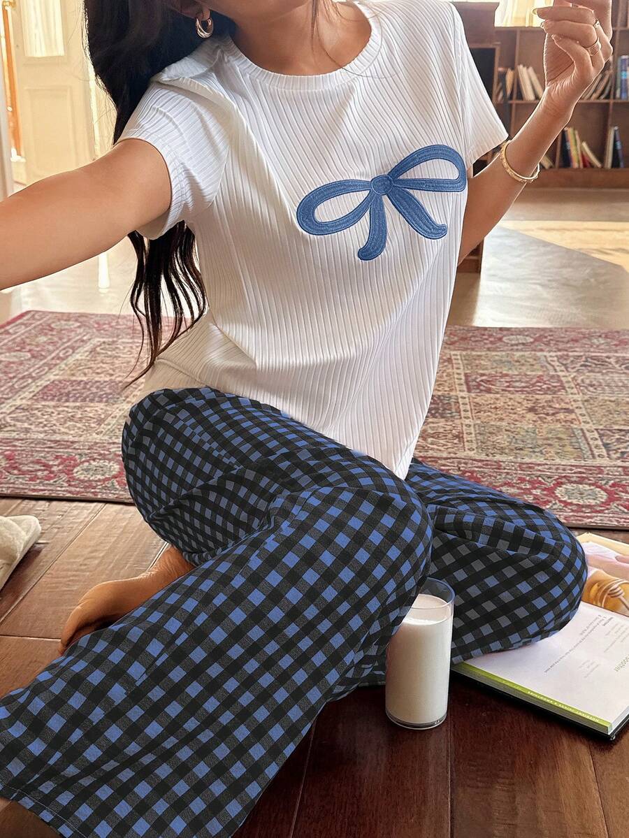 Napfluff 可愛蝴蝶結刺繡上衣與格紋長褲女款睡衣套裝 - 藏蓝色 - 查看 1