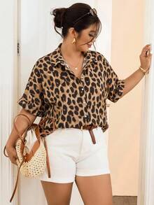 Lounesse Casual Vacation Leopard Print Fabric Plus Size Women's Shirt Suitable For Summer, Daily Outings, Music Festivals - Multicolor - View 3