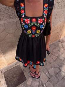 SHEIN Clasi Women's Square Neck Short Dress Fashion Faux Embroidery Printed Ruffle Hem Design Summer Daily Commute Travel Vacation Black Floral Old Money - Black - View 6