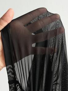 NU&NOW Abito nero da donna taglie forti primavera/estate in pizzo nero sexy con trafori, stile avanguardista francese casual, giovanile, elegante, alla moda, versatile e confortevole, intimo nero, outfit sexy da donna per occasioni sociali e vacanze, bustier nero aderente, abito formale nero da donna, gonna formale, capospalla, top sexy da donna giovanile ed elegante con patchwork, outfit sexy da vacanza, top nero da social, tuta nera, bustier nero aderente di alta gamma, trasparente, con spalle scoperte, slim fit, intimo tinta unita - nero - Visualizzare 6
