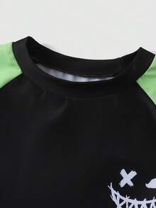 SHEIN 青少年男孩休閒修身恐龍發光圖案拼色字母印花袖 2 件式泳裝，適合春/夏海灘度假 - 彩色 - 查看 5