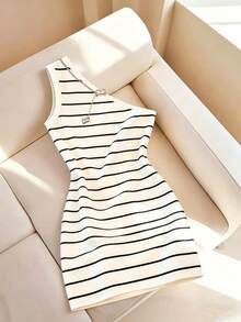 Franclia Fashionable Fitted Sexy Asymmetrical Shoulder Striped Mini Dress For Women - White - View 1