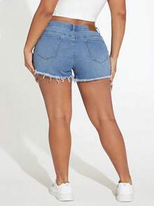 SHEIN SXY Celana Pendek Denim Pinggang Tinggi Ukuran Plus Wanita - Medium Wash - View 3
