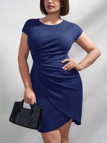 Chikora Vestido de moda ajustado con cuello redondo, manga corta y fruncido de unicolor para mujer talla grande - Azul - Ver 3