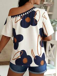 Louniche Off-Shoulder Floral Print Top, Beige & Navy Color Block Casual Blouse For Daily & Vacation - Multicolor - View 3