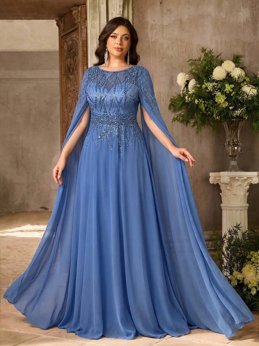 Aureia فستان سهرة فاخر أنيق بمقاس كبير، لون وردي لوتس، مطرز بالترتر مع تصميم باتشورك من الشيفون، ياقة دائرية وأكمام مائية، بتأثير محفور ومحروق، حرفية دقيقة، كشكشة وذيل على شكل حرف A، مناسب لجميع المناسبات الرسمية (تصميم عمل كثيف) - ازرق ضبابي - مشاهدة 1