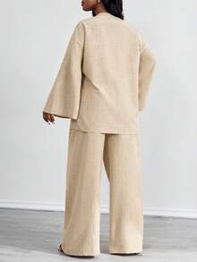 SHEIN PETITE CURVE 大尺碼女款休閒兩件套 前綁帶長袖上衣與長褲套裝 素色米色 適合海灘 正式場合 度假 商務 秋季穿搭 - 卡其色 - 查看 2