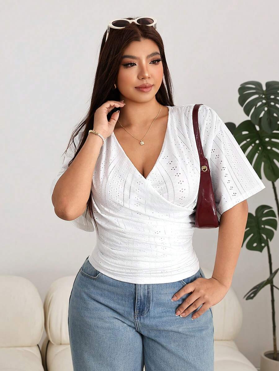 Solflare Plus Size Women's Overlap V-Neck Short Sleeve Ruched Casual Elegant T-Shirt Beach Vacation White Summer - White - View 1